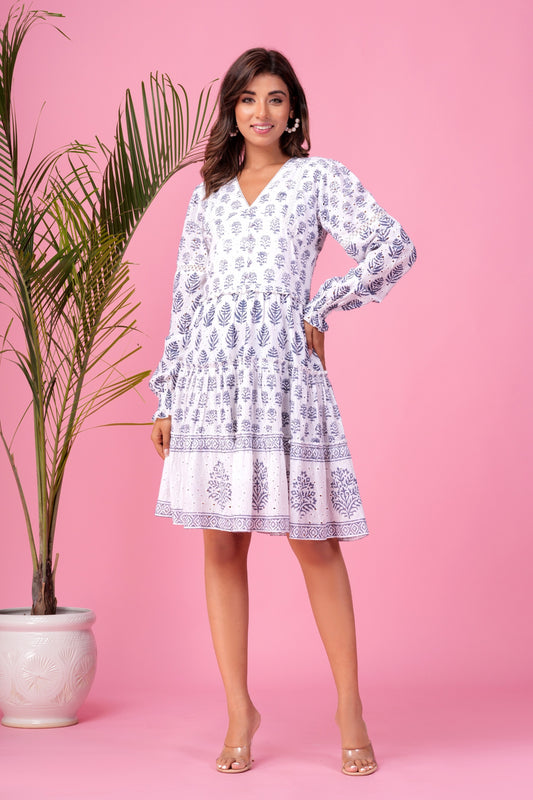 Dainty Daisy Dress