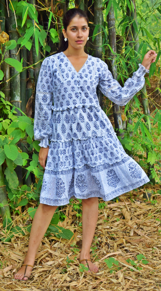 Dainty Daisy Dress